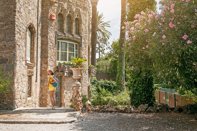 Colonia Guell & Casa Vicens Skip-the-Line Ticket Private Tour - Key Points