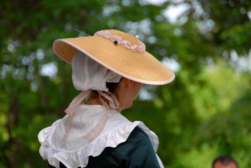 Colonial Williamsburg Wander: A Private Journey Through Time - Starting Point at the Williamsburg Inn