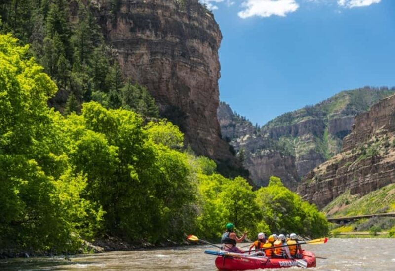 Colorado: Glenwood Canyon Half-Day Rafting Trip - The Thrilling Class III Shoshone Rapids Run