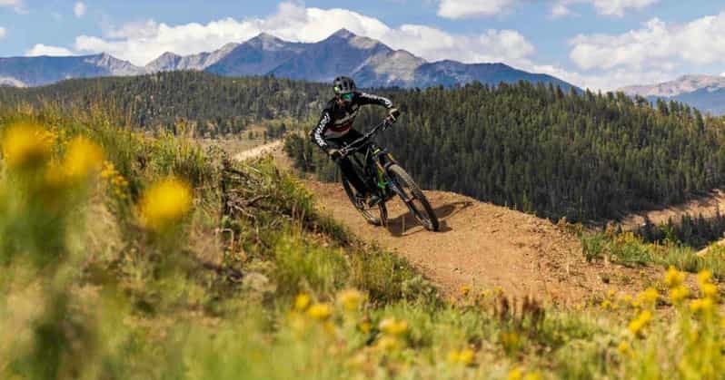 Colorado: Guided Mountain Bike Ride - Skills-Focused Field Instruction During the Ride