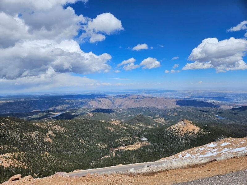 Colorado Springs: Pikes Peak Luxury Jeep Tour - The Comfort and Convenience of Fully Enclosed Vehicles