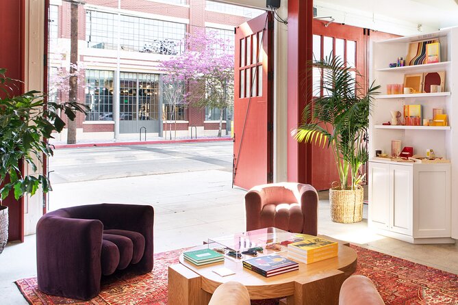 Colorful Arts District and Murals on Bike Tour in Los Angeles - Deep Dive into the Arts District’s History