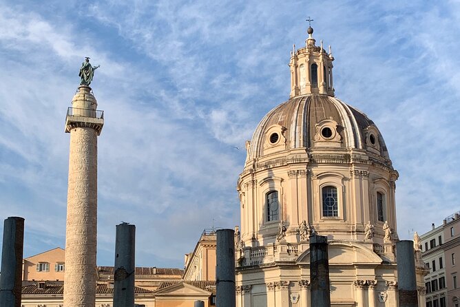 Colosseum and Ancient Rome - private tour - Audio Headsets Enhance the Group Experience