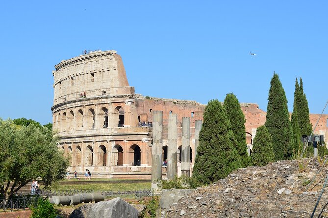 Colosseum and Mamertine Prison Guided Tour - Up To 6 People - The Guides Role and Personal Touch