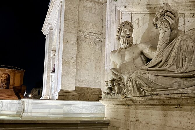 Colosseum and Roman Forum Sightseeing Area Night Walking Tour - Trajan’s Market and the Arch of Constantine