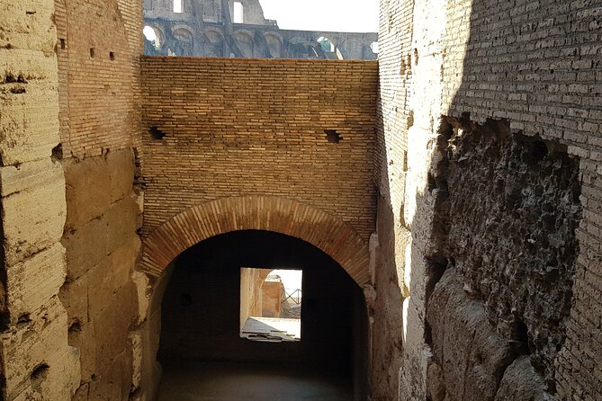 Colosseum Express Tour - Private/Semi Private 7 PAX Group Tour - Skip-the-Line Access and Self-Guided Exploration of Roman Landmarks