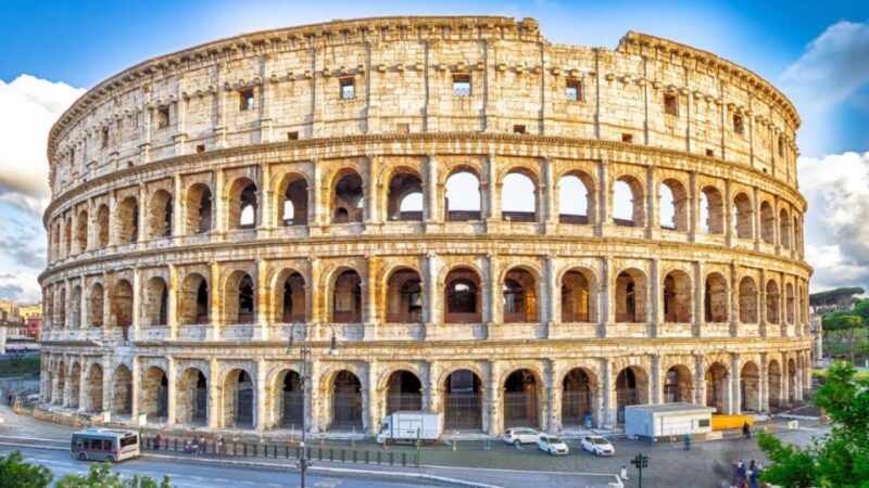 Colosseum: Gladiators Gate & Arena Floor Experience - Exploring the Roman Forum’s Ancient Ruins