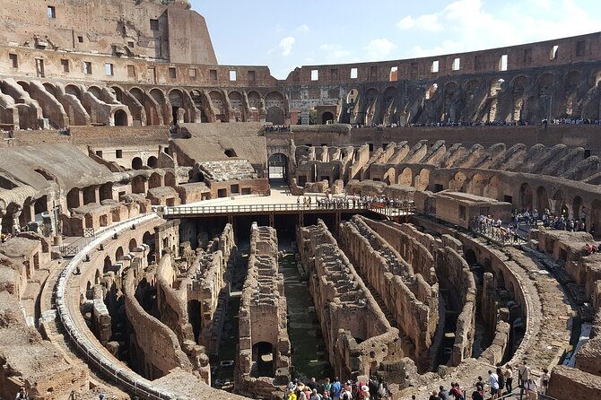 Colosseum Guided Tour with Palatine Hill and Roman Forum entrance - Key Points