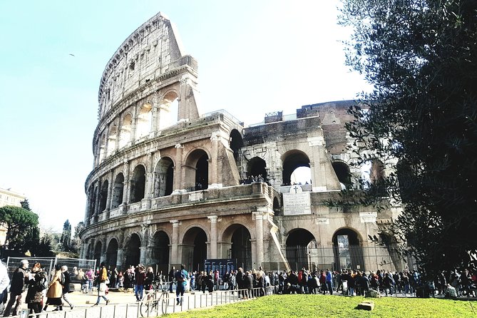 Colosseum guided tour with visit to the arena - Roman Forum: The Heart of Ancient Rome