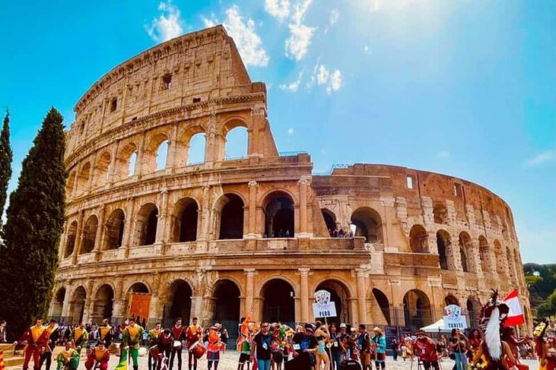Colosseum Hosted Entry with Led App Experience - Key Points