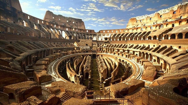 Colosseum, Roman Forum & Palatine Experience - Walking Through the Roman Forum’s Historic Heart