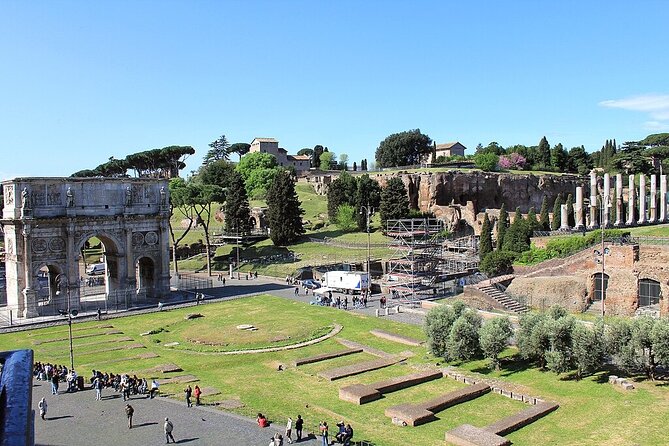 Colosseum, Roman Forum & Palatine Hill Access with Audio Guide - Discovering the Roman Forum’s Political Heart