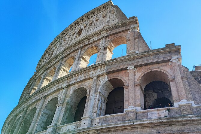 Colosseum, Roman Forum & Palatine Hill - Group Tour - The Colosseum: Exploring Rome’s Largest Amphitheater