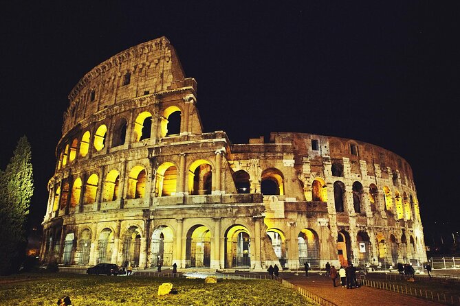 Colosseum Underground Night Tour - VIP experience - How the Tour Starts: From the Meeting Point to the Main Entrance