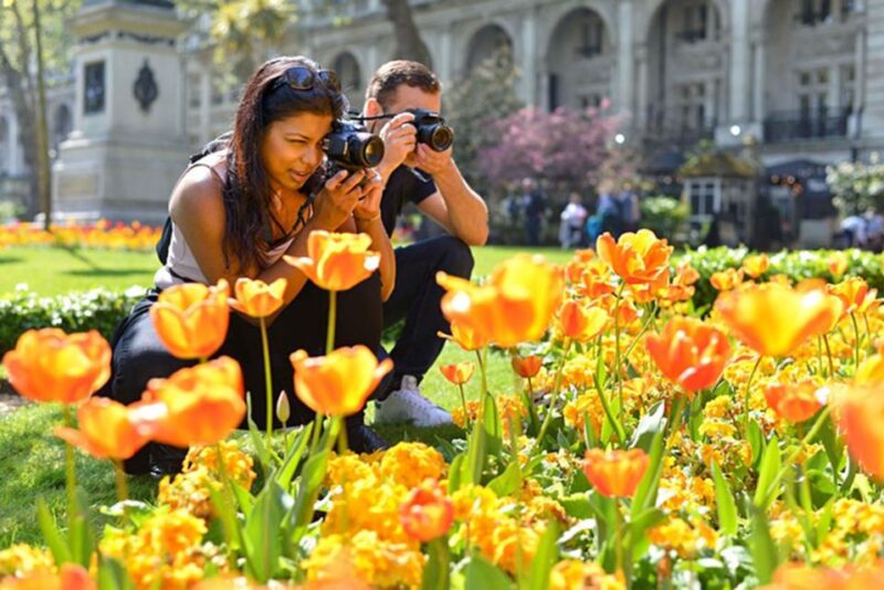 Colourful Notting Hill Photography Tour - Meet a Professional Photographer as Your Guide