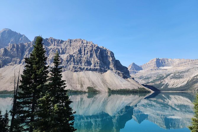 Columbia Icefield Bow Lake Peyto Lake Day Tour - The Thrilling Athabasca Glacier Snow Coach Ride