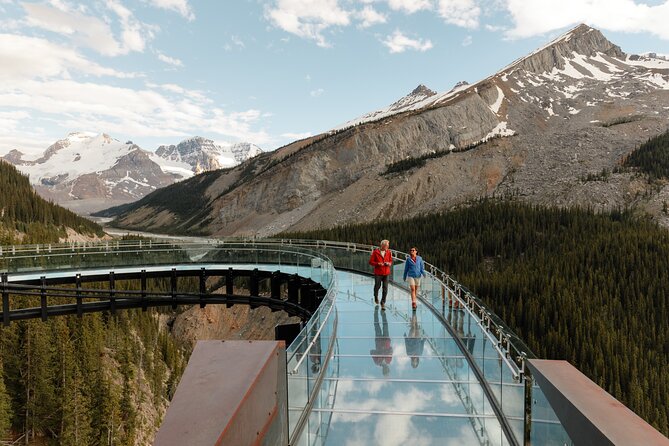 Columbia Icefield Tour with Glacier Skywalk - Visiting the Glass-Bottom Glacier Skywalk