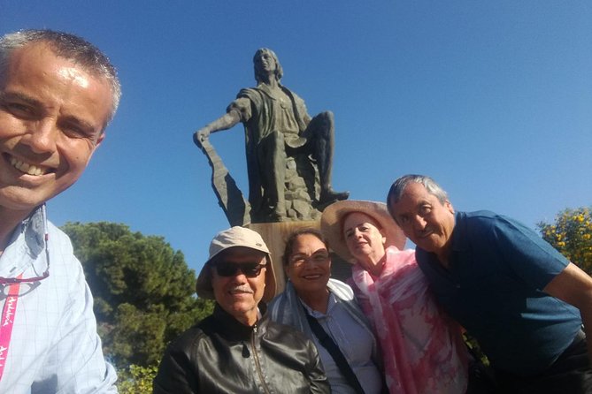 Columbian Places, behind the steps of Christopher Columbus - Visiting the Muelle de las Carabelas: Ships and Exhibits