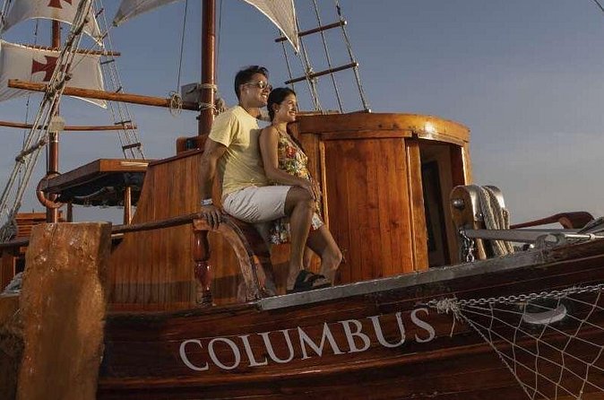 Columbus boat for couples - Practical Details: Booking, Cancellation, and Weather