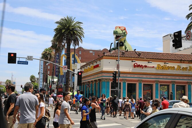 Combo: Ferrari, Bus Tour, Hollywood Sign and Beverly Hills - Discover Hollywood’s Cultural Landmarks