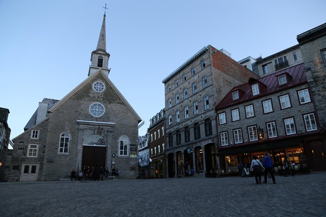 Combo Historical and Food Tour of the Old Quebec City - The Role of the Guides and Tour Pacing