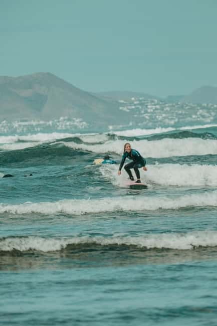 Come surf with me! Sealover Surfschool - Expert Guides and Multilingual Instruction