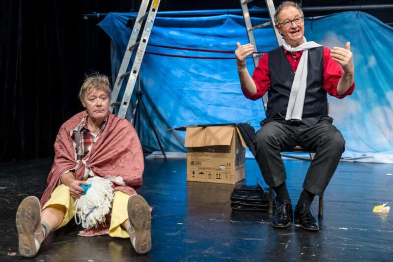 Comedy Dresden: Ticket for the comedy "Zwei Genies am Rande des Wahnsinns" - Meet the "Zwo Genies": A Comedy of Misunderstandings