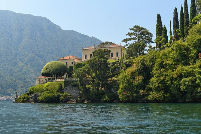 ComeToComo_Boat Tour from Argegno in Compact Cruiserboat - Onboard Comforts and Customization Options
