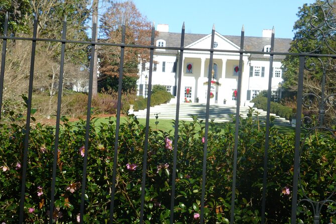 Coming Home For the Holidays - Enjoy Downtown Atlanta’s Iconic Landmarks