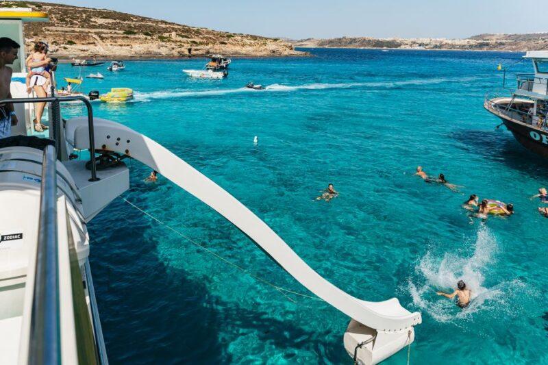 Comino: Blue Lagoon, Crystal Lagoon, and Seacaves Tour - Timing and Pacing of the Tour