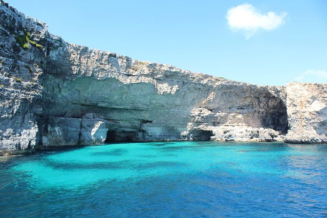 Comino: Blue Lagoon, Crystal Lagoon, Gozo, Sea Caves Cruise - Practicalities and Onboard Comfort