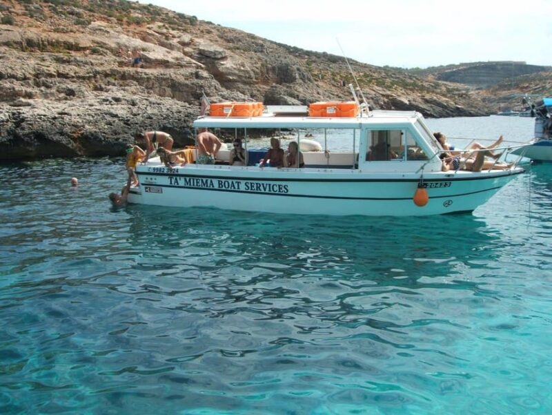 Comino: Private Boat Trips, Swimming stops and Caves Tours - Discover the Private Boat Trip to Comino and Gozo for a Personalized Sea Adventure