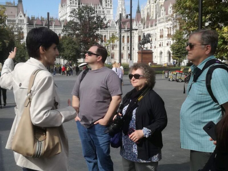 Communist Budapest Walking Tour - The Cold War in Freedom Square and Its Monuments