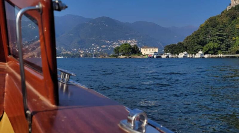 Como Boat experience  Shared Boat Tour with a hot drink - The Route and Key Villa Stops