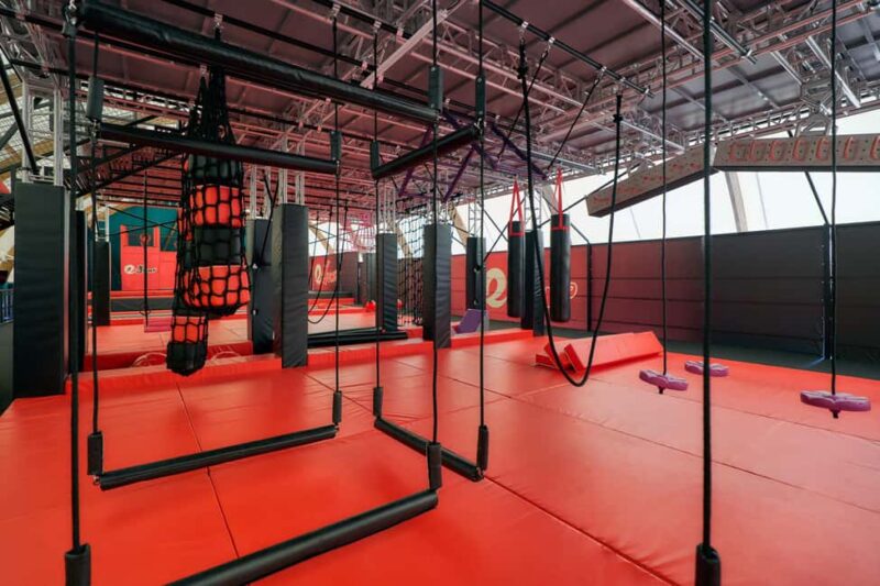 Como: Free jumps in the family trampoline park with flexible entry - Explore Como’s Indoor Trampoline Adventure with Flexible Entry