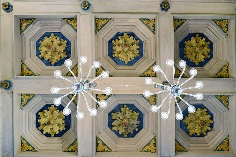 Como: Palazzo Odescalchi Guided Tour with Breakfast - Logistics and Group Experience