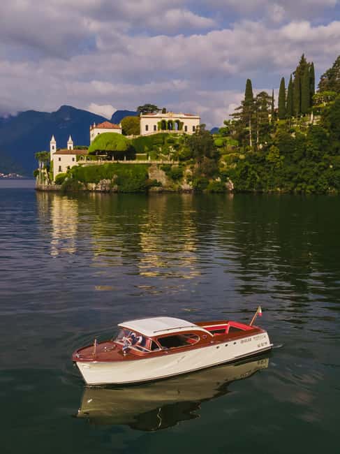 Como: Wooden Boat Shared 1-Hour Tour - Key Points