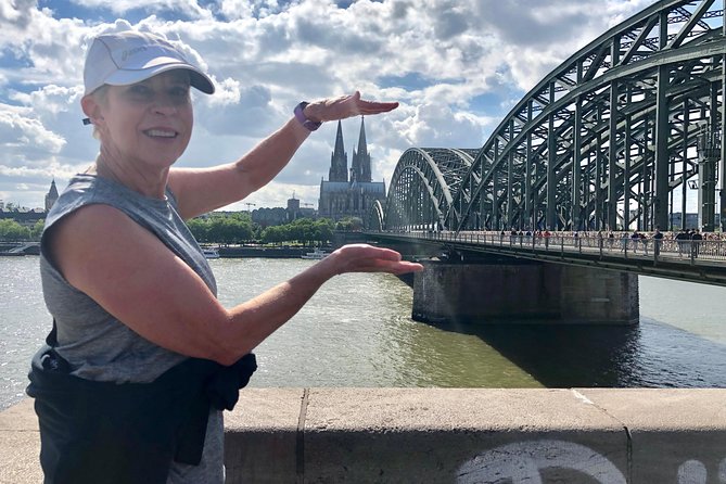 Compact tour (7km) - Cologne’s Most Famous Fragrance: Dufthaus 4711