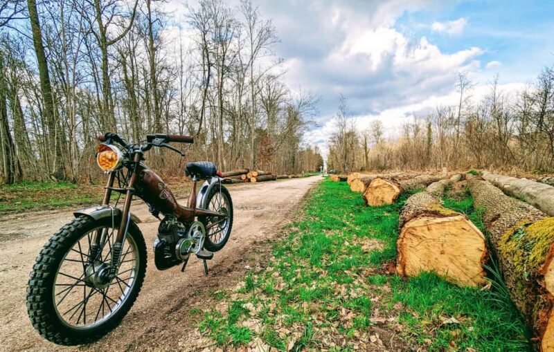 Compiègne : belle promenade "découverte" en Mobylette ! - The Freedom to Explore: Going Off the Beaten Path