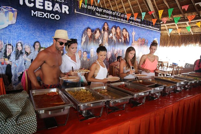 Complete Isla Mujeres excursion from Cancun with all inclusive - Lunch at the Exclusive Beach Club