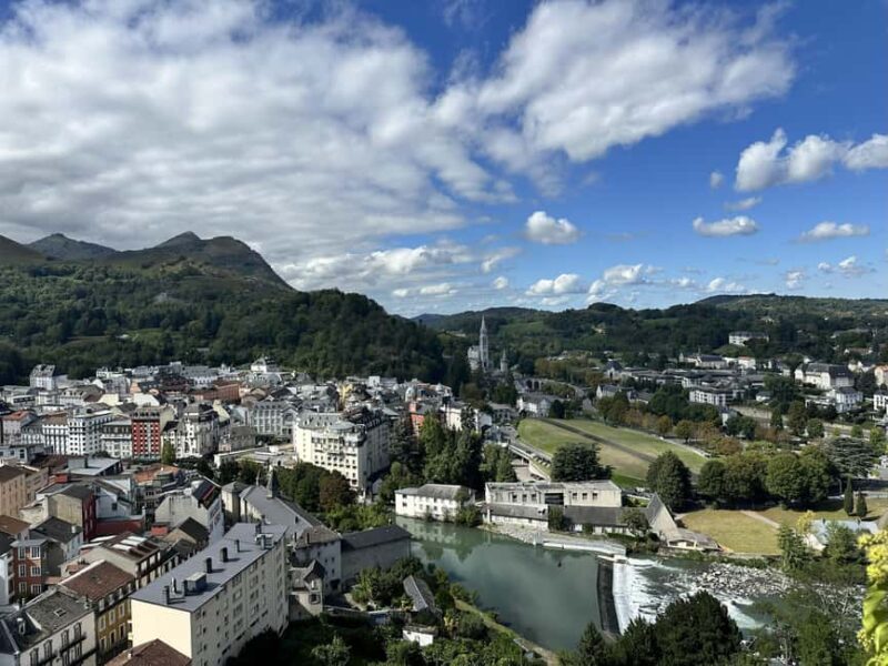 Complete Lourdes Experience: Private Guided Tour - Visiting the Sanctuaries of Our Lady of Lourdes