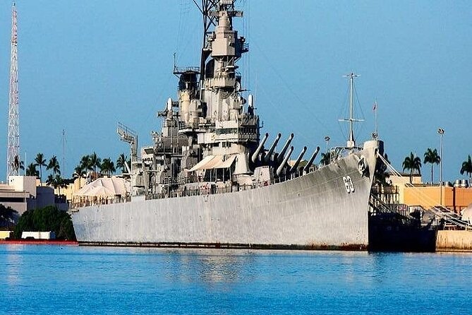 Complete Pearl Harbor Experience from Waikiki Area Hotels - Who Will Enjoy This Tour?