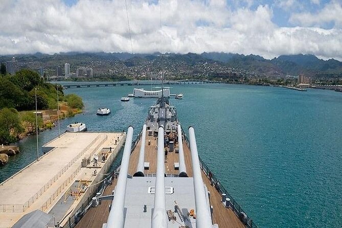 Complete Pearl Harbor Experience Tour Departing Kauai - Downtown Honolulu Cultural Landmarks