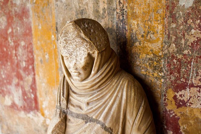 Complete Pompeii Skip the Line Tour with Archaeologist Guide - Accessibility and Practical Tips