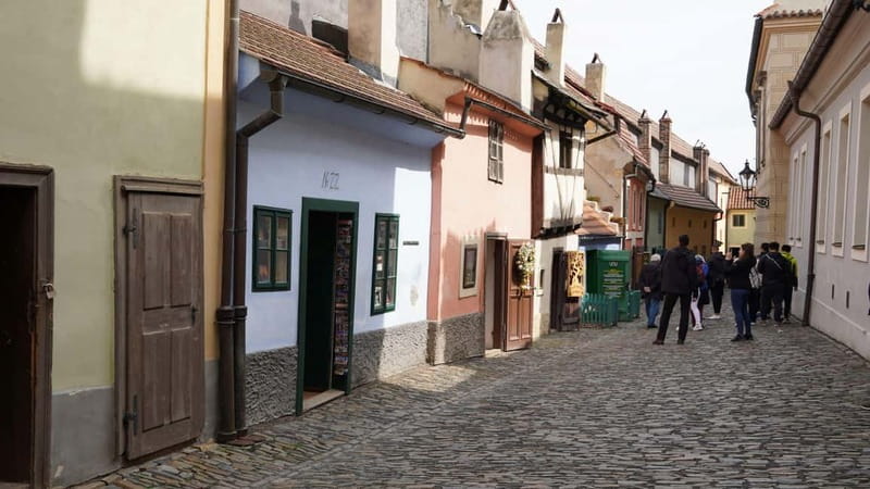 Complete Prague Castle Tour (Small-Group) - Value and Booking Flexibility