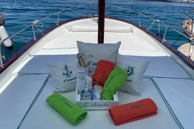 Complete Private Guided Three-Hour Tour on the Capri Coast - The Iconic Marina Piccola Bay