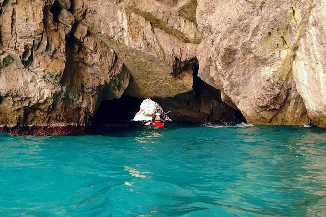 complete tour of the island of Capri by private boat - Visiting the Iconic Faraglioni Rocks