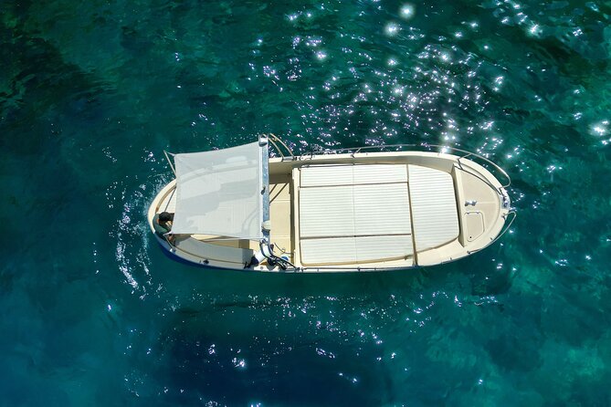 complete tour of the island of Capri by private boat - Discovering the Blue Grottos Enchanting Glow