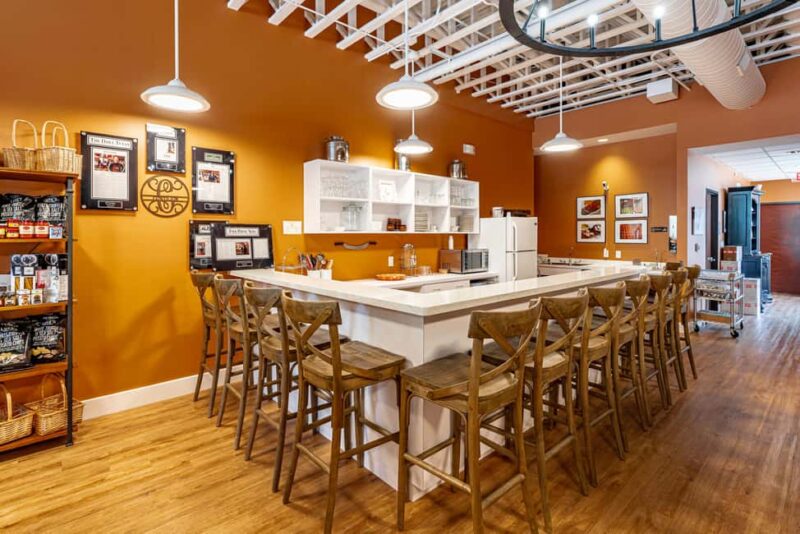 Con' Olio Olive Oil & Balsamic Vinegar Tasting Experience - Key Points