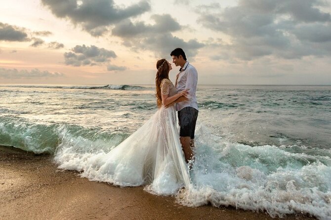 Conceptual and Surreal Wave Photography on Kauai - Flexibility and Cancellations Make This Tour Stress-Free